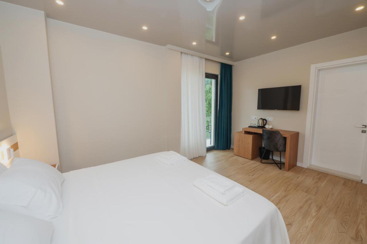 Ritsa Resort Уреки Екстериор снимка