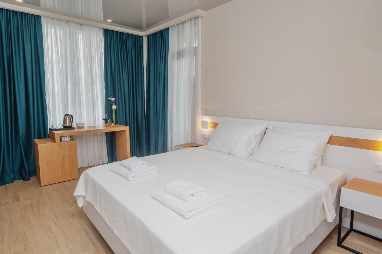 Ritsa Resort Уреки Екстериор снимка