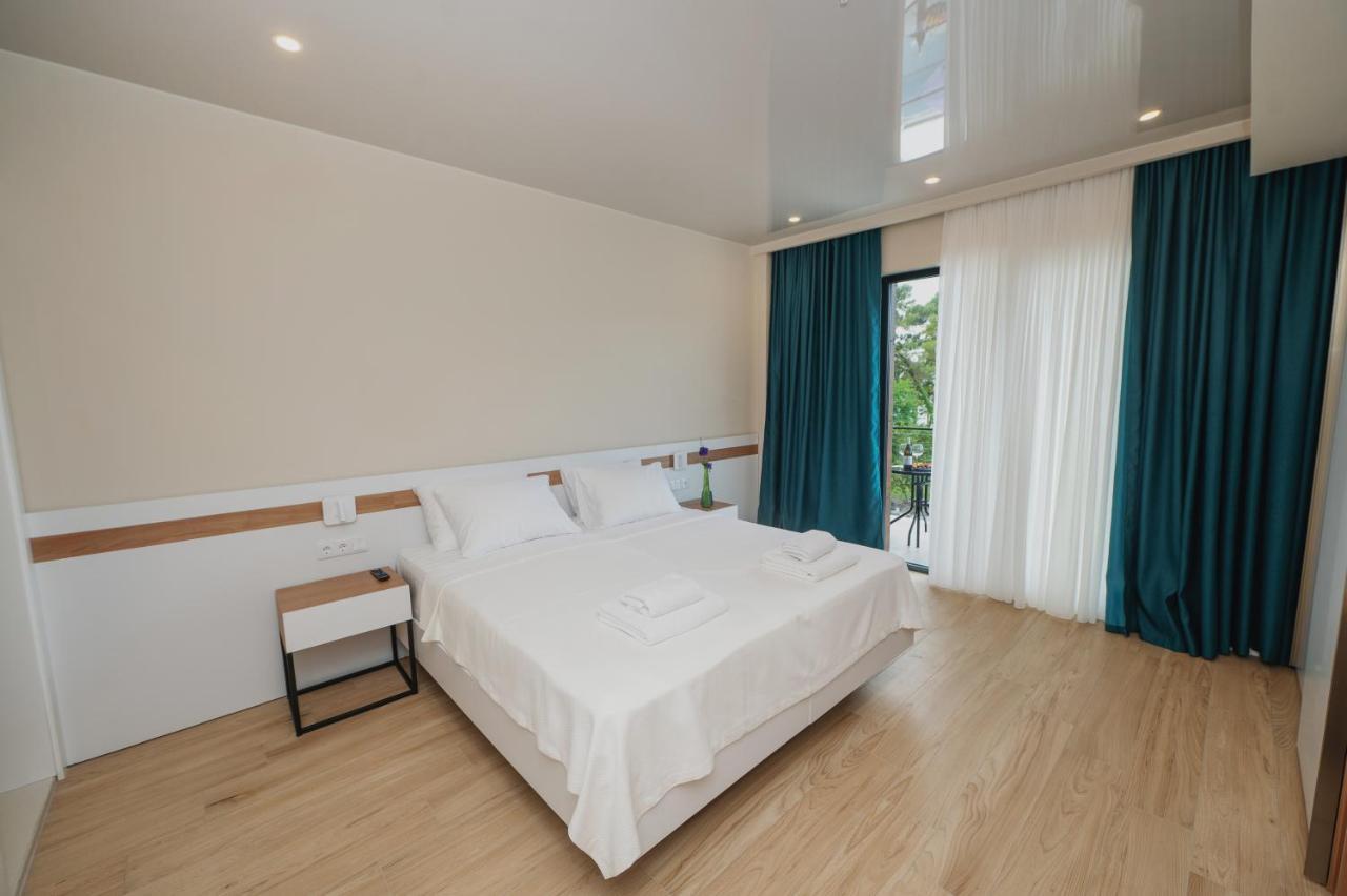 Ritsa Resort Уреки Екстериор снимка