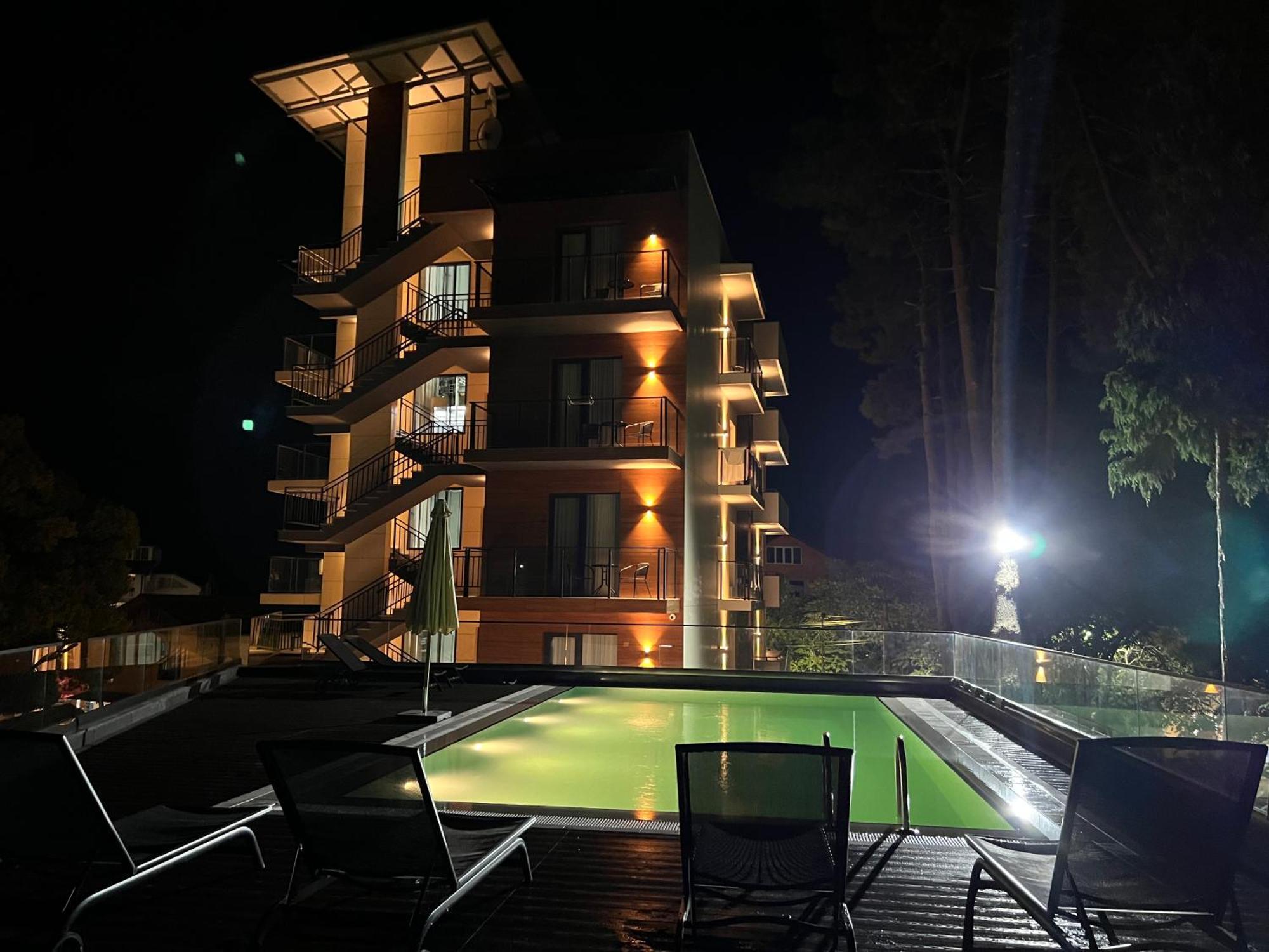 Ritsa Resort Уреки Екстериор снимка