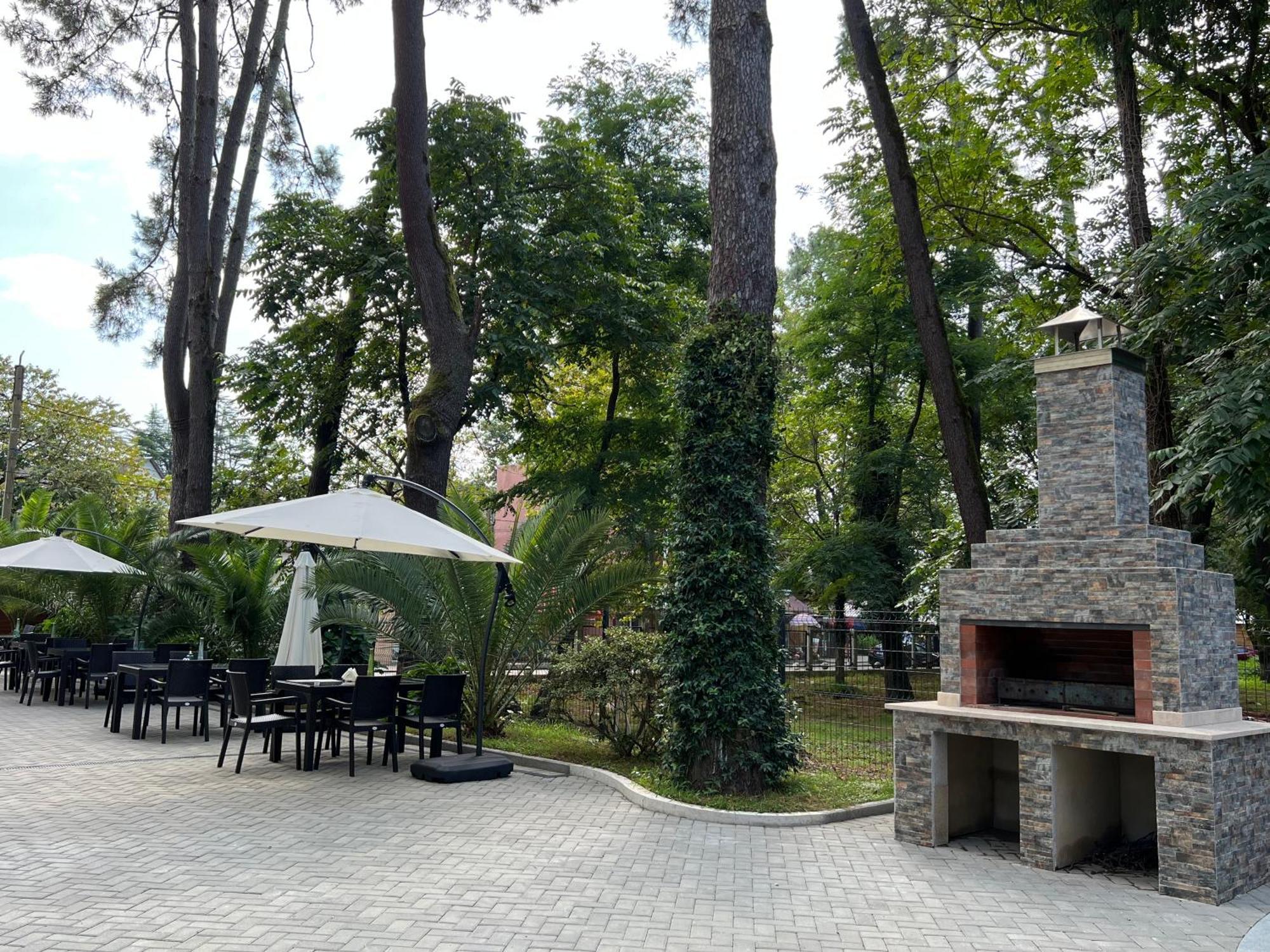 Ritsa Resort Уреки Екстериор снимка