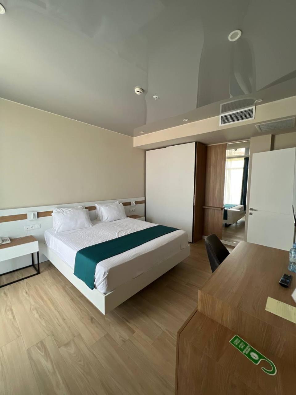 Ritsa Resort Уреки Екстериор снимка